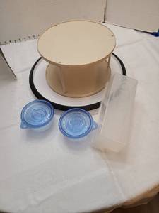 lot 1180 image: Storage containers and two turntables