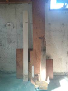 lot 3509 image: Scrap wood. Largest 96 x 13. Longest 37 x 31. Located in basement