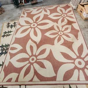 lot 4019 image: Indooroutdoor rug redtan, appx 5 x 8