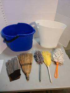 lot 4037 image: Bucket, trash can, dusting wands, whisk broom, work gloves