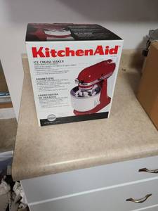 lot 4130 image: Kitchenaid ice cream maker stand mixer attachment