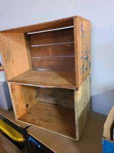 lot 4320 image: 2 vintage wooden crates