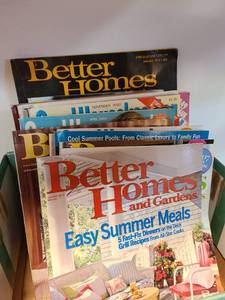 lot 4413 image: Magazines