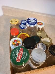 lot 4424 image: Jars