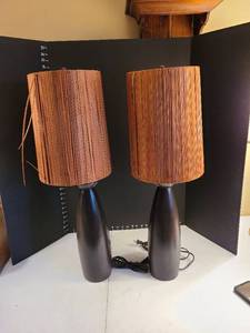 lot 1106 image: Pair of table lamps 31 tall, repair or replace bamboo shades