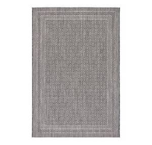 lot 32631 image: Safavieh Resort Collection 5 x 8 IndoorOutdoor Rug - Chambord