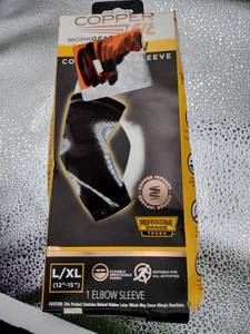 lot 7021 image: Copper Fit Work Gear Elbow Sleeve LXL