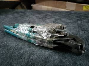 lot 7923 image: Set of 4 Used Different Size Pliers (Well Used)