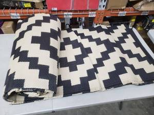 lot 2568 image: Sand Mind Outdoor RV Woven Floor Mat, Roughly 102x120