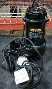 lot 3041 image: Vevor Submersible Sewage Pump