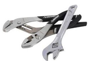 lot 6771 image: Husky 48067 Groove Joint Pliers Set (2-Piece)