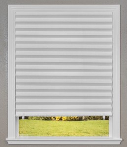 lot 3032 image: Paper Blinds 1 Pc