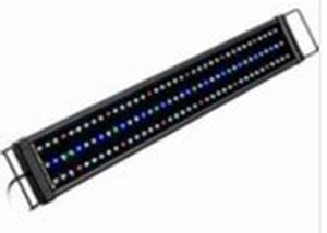 lot 6727 image: Nicrew Classic LED Plus Aquarium Light30-36