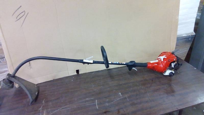 lot 6633 image: homelite 26cc gas powered weed eater