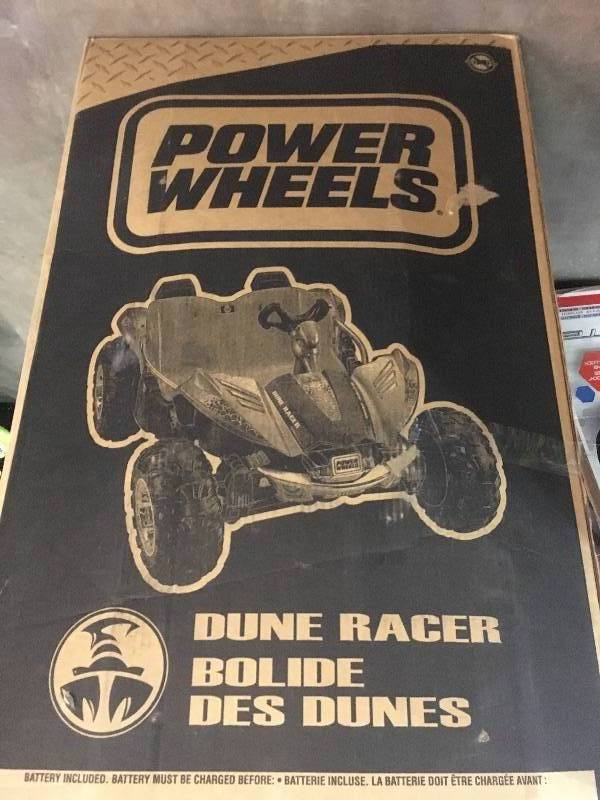 lot 6162 image: Power Wheels Dune Racer
