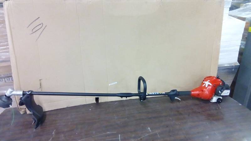 lot 6644 image: homelite 26cc gas powered chainsaw
