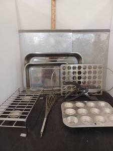 lot 307 image: Baking and More, Jalapeno Popper Rack