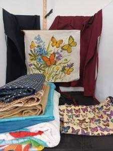 lot 364 image: Bloem Bagz Planter, Misc Linens, Aprons, Butterfly Bag
