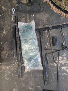 lot 377 image: Small Metal Target Practice Kit