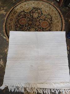 lot 378 image: Rugs