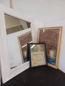 lot 385 image: Mirror and More