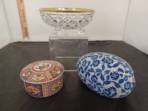 lot 4752 image: Trinket Boxes and More