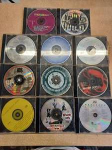 lot 4756 image: CDs in case, no covers
