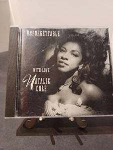 lot 4945 image: Natalie Cole CD