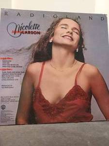 lot 4954 image: Nicolette Larson Album
