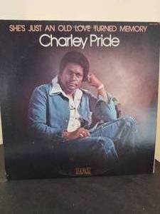 lot 4992 image: Charley Pride Album