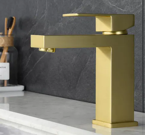 lot 2095 image: Faucet Design And Quality Gold Finish&nbsp