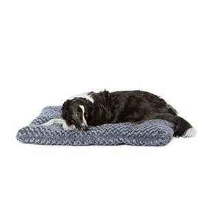 lot 8006 image: Amazon Basics Plush Pet Bed and Dog Crate Pad, Large, 40 x 27 x 3.5 Inches, Gray Swirl
