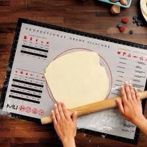 lot 6444 image: 3 Piece Silicone Pastry & Baking Mats