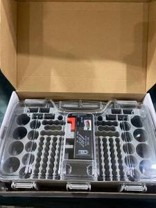 lot 59272 image: CAT BATTERY STORAGE AND TESTER IN GREY