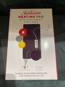lot 59354 image: Sunbeam 12 x24 King Size Heating Pad w XpressHeat & Comp Eggplant,