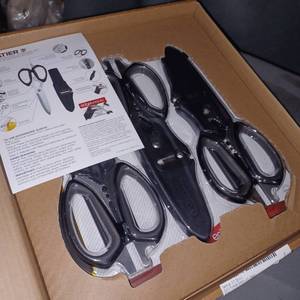 lot 59398 image: Retail - $32.75 Sabatier Set of (3) 10-in-1 Multi-Purpose, BLACK