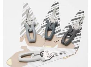 lot 59491 image: Kuhn Rikon Kuhn Rikon Kuhn Rikon Set of 4 Set of 4 Set of 4 Shears Shears Shears Gift Boxes