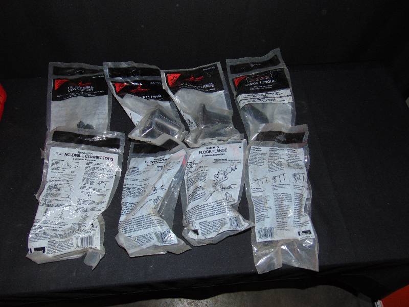 lot 9007 image: (8) ct. mixed lot floor flange, no drill connectors, lambs tongue fit 1-14 x 1-14 rail systems