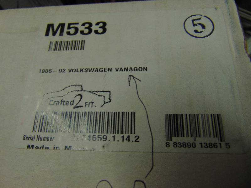 lot 9018 image: Bra for 1986-1992 Volswagon Vanagon M533