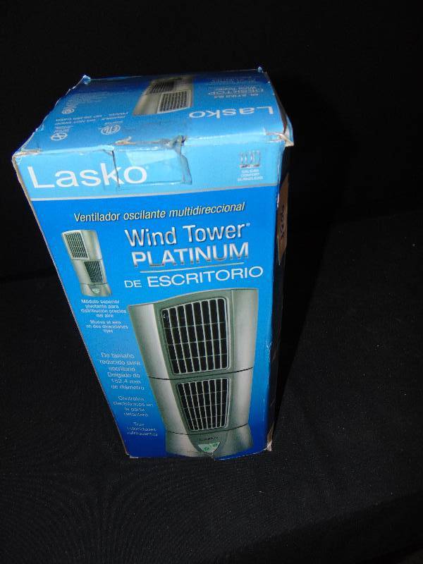 lot 9038 image: Lasko Wind Tower Platinum Desk Top Oscillating Fan