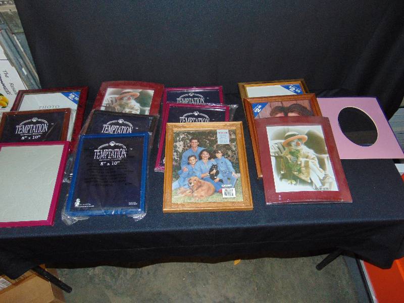 lot 9102 image: (12) ct. lot 8 x 10 picture frames, assorted styles