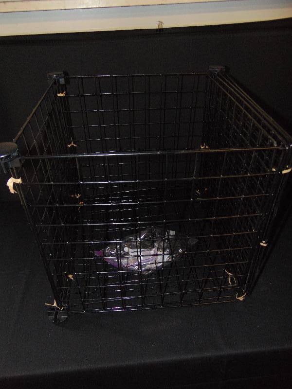 lot 9142 image: Black Plastic Crate System 14 x 14, makes 2 crates
