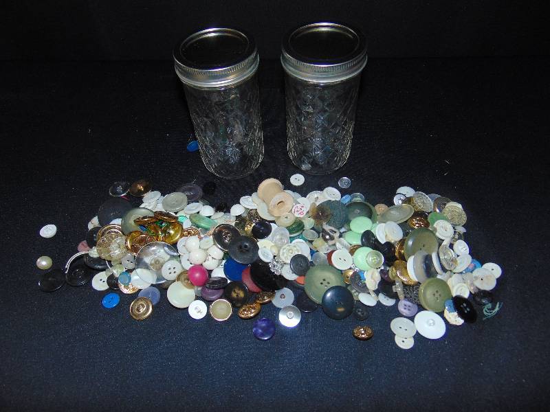 lot 9152 image: (2) 12 oz. mason jars of vintage buttons
