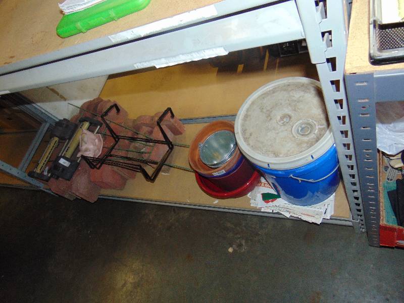 lot 9153 image: Lot of garden supplies garden stones, trellis, planting pots, box hangers, over 20 pieces