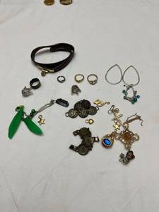 lot 1311 image: Ladies Jewelry