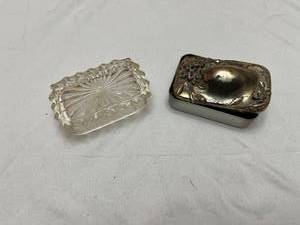 lot 1356 image: Jewelry boxes