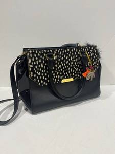 lot 1025 image: Ralph Lauren handbag new with tag