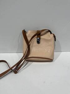 lot 1030 image: Valentina handbag