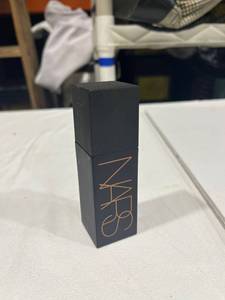 lot 1050 image: Nars laguna liquid bronzer 1 fl oz