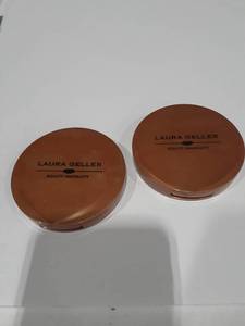 lot 1073 image: Laura Geller Baked impressions bronzer. Light and medium